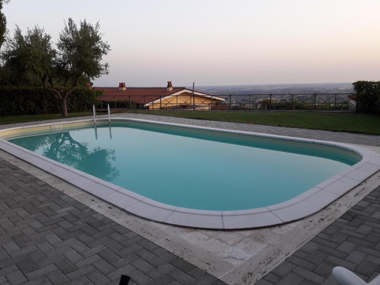 הוילה אריצ'ה Agriturismo La Vite E Gli Ulivi מראה חיצוני תמונה